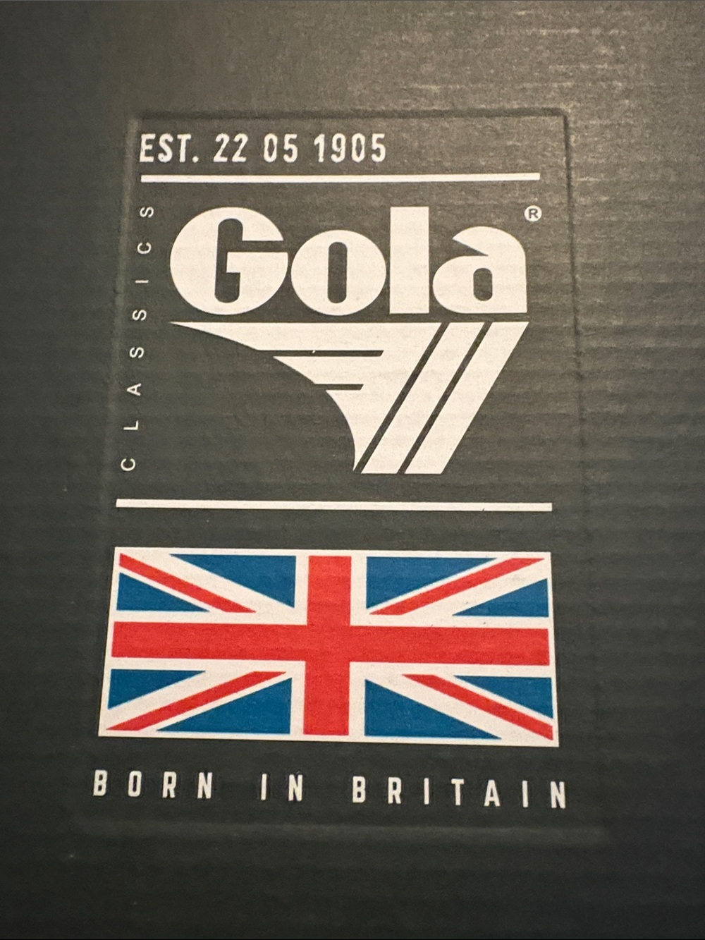 NIB Gola Women’s Hawk Suede ‘86 Trainer sz 8 (US)